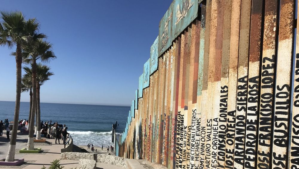 Frontera de Tijuana con EEUU