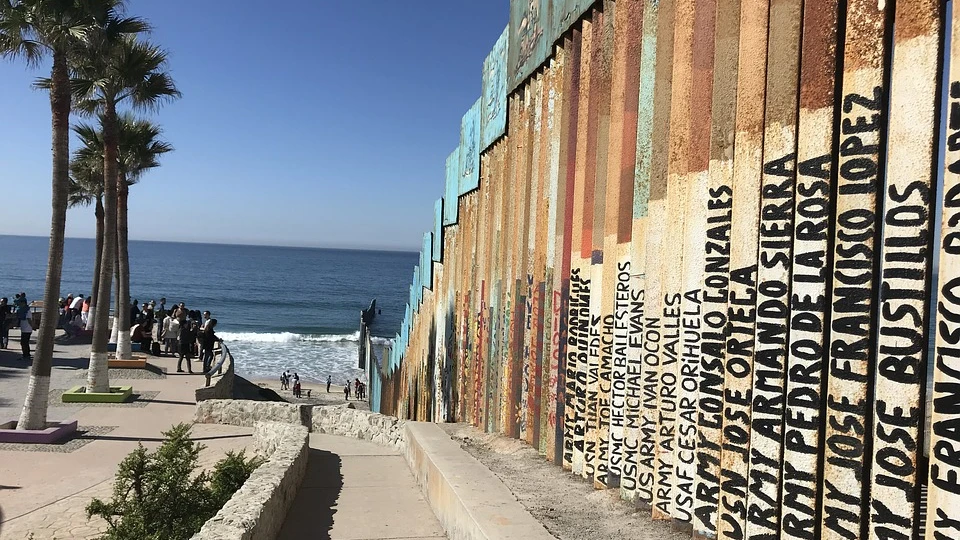 Frontera de Tijuana con EEUU