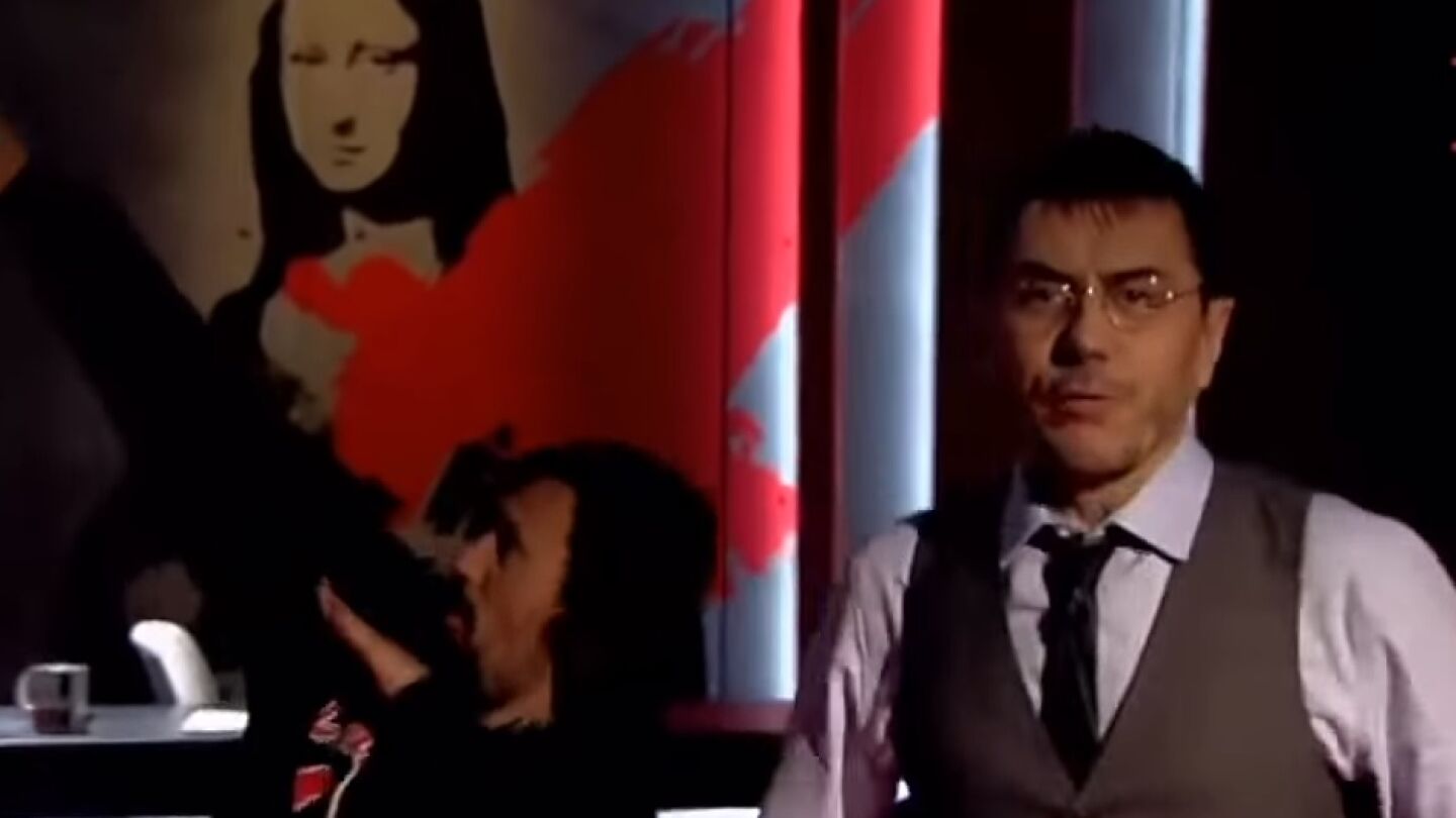 Juan Carlos Monedero rapeando