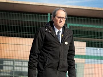 Quim Torra comienza su ayuno de 48 horas en solidaridad con los políticos presos en huelga de hambre Quim Torra comienza su ayuno de 48 horas en solidaridad con los políticos presos en huelga de hambre