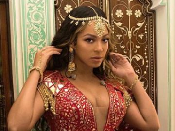 Beyoncé en una boda multimillonaria de la India Beyoncé en una boda multimillonaria de la India