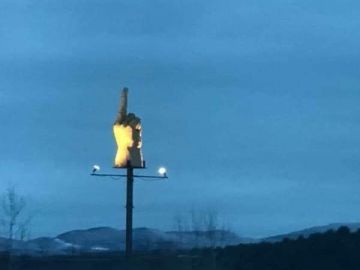 La escultura de la peineta La escultura de la peineta