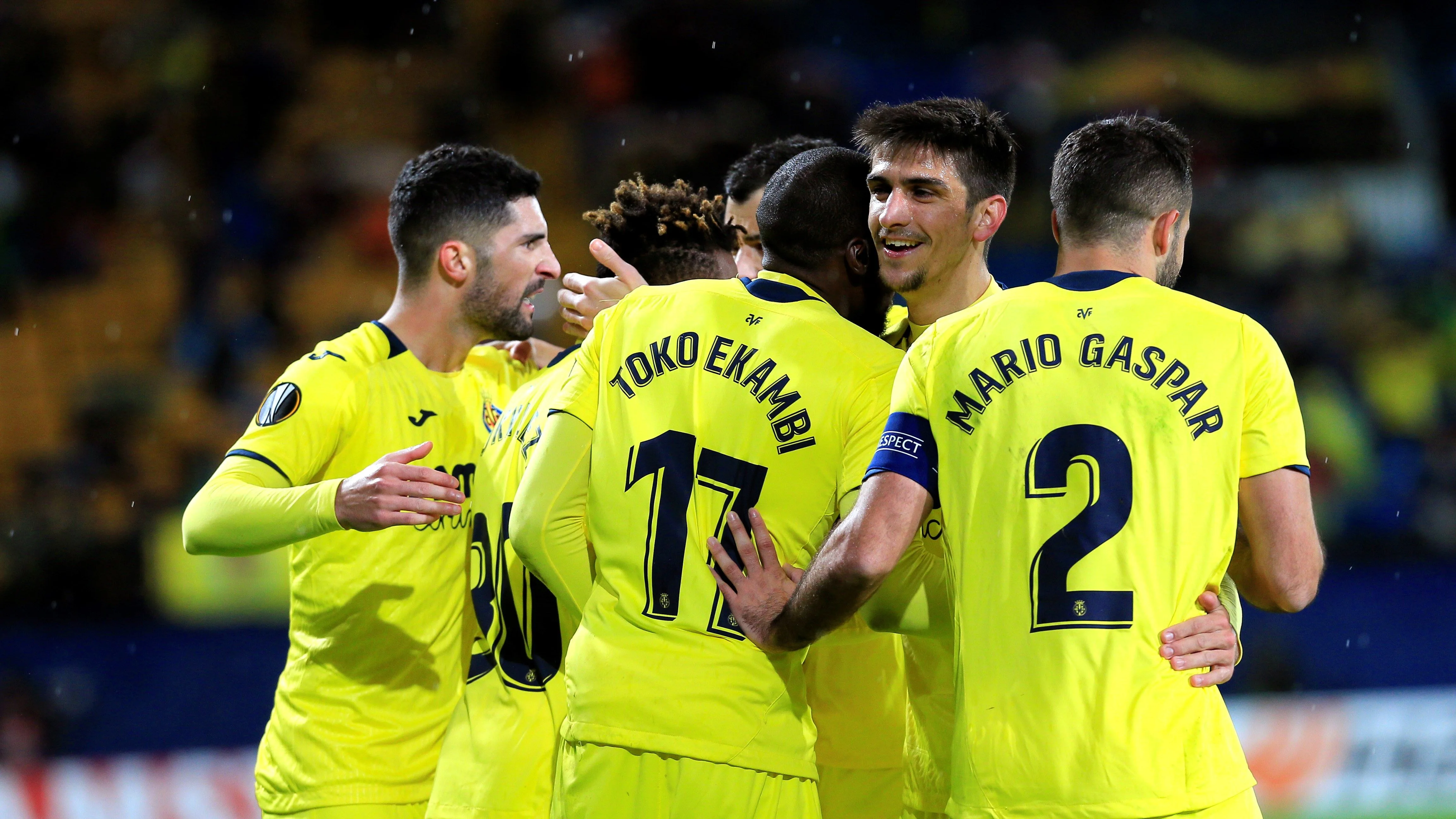 Los jugadores del Villarreal celebran uno de los goles contra el Spartak