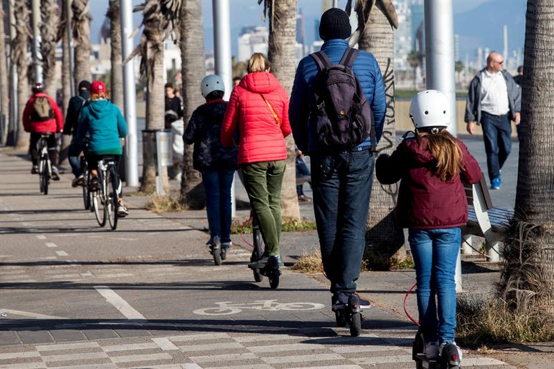 Patinete electrico adulto Patinetes eléctricos de segunda mano baratos en  Cádiz Provincia