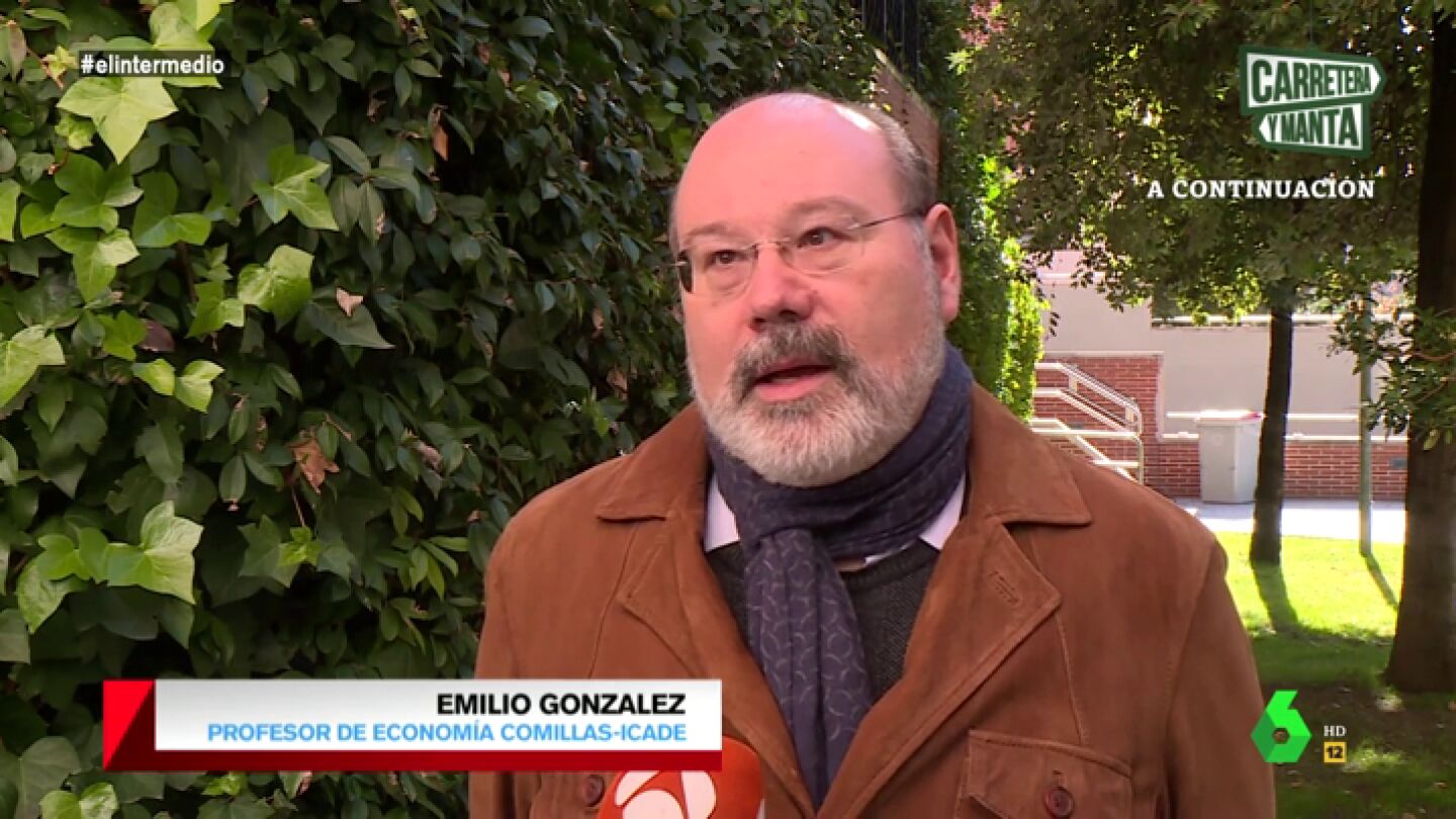 Emilio Gonz&aacute;lez, profesor de econom&iacute;a: " La soluci&oacute;n al descenso de la natalidad pasa por ayudar a la mujer a conciliar la vida laboral"