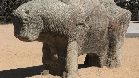 Toro de Guisando, El Tiemblo