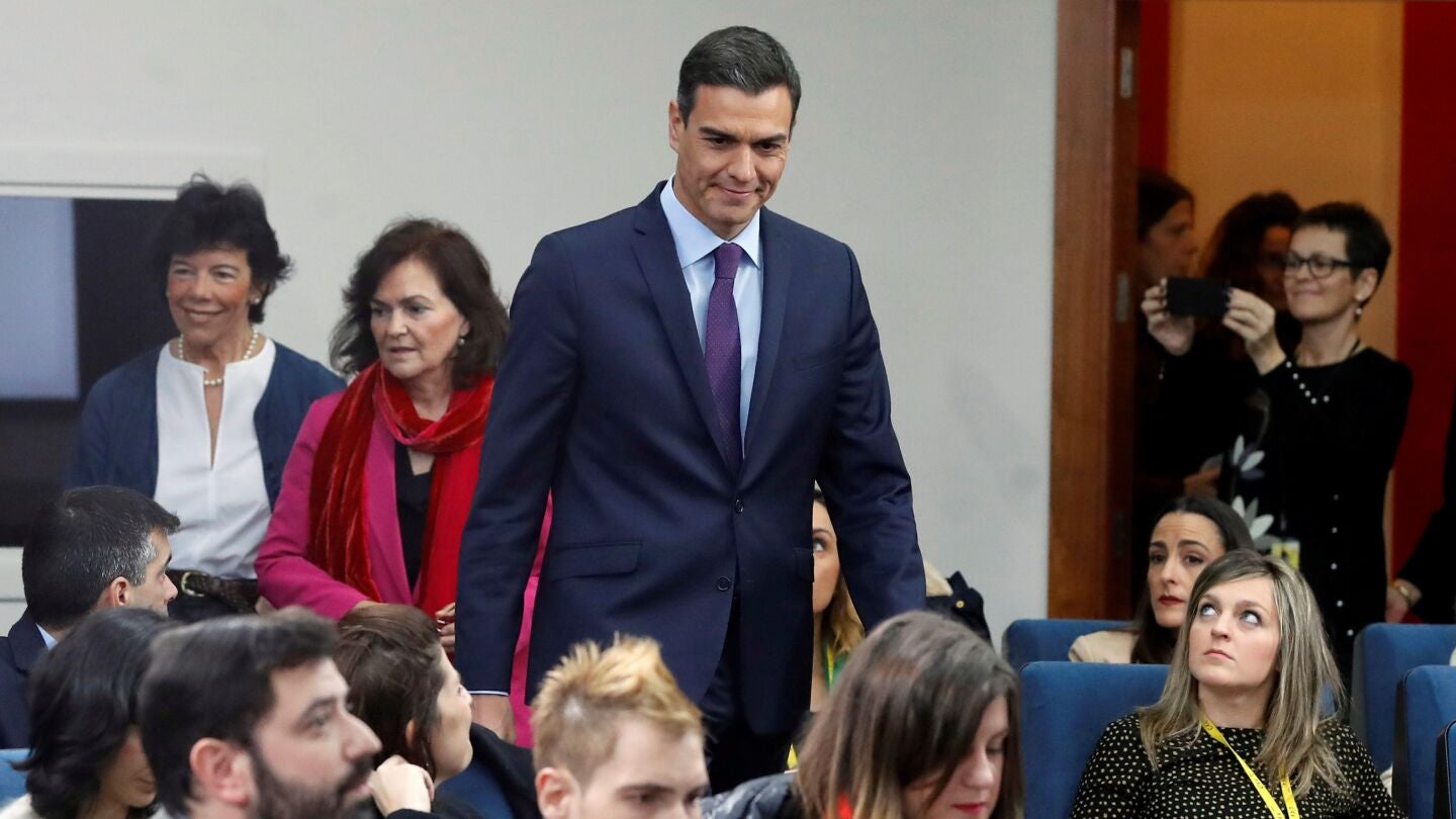 El presidente del Gobierno, Pedro S&aacute;nchez, poco antes de su comparecencia ante los medios