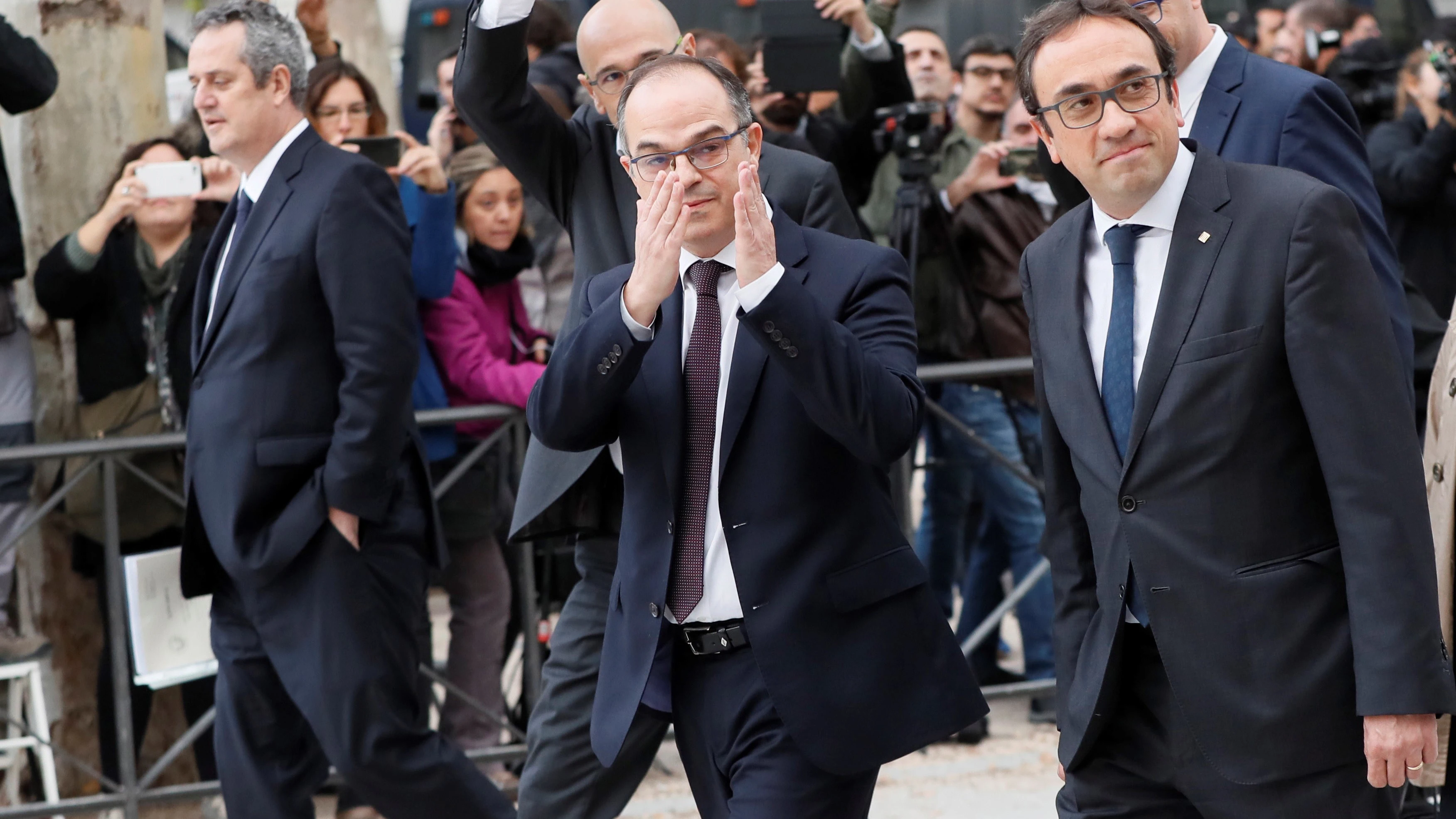 Los exmiembros del Govern Joaquín Forn, Raül Romeva, Jordi Turull y Josep Rull a su llegada a la Audiencia Nacional antes de una comparecencia ante el juez.