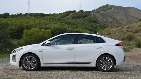 Hyundai Ioniq Hyundai Ioniq