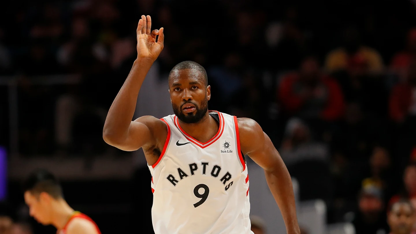 Serge Ibaka, con los Raptors Serge Ibaka, con los Raptors