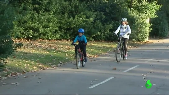 Imagen de archivo de varios ciclistas Imagen de archivo de varios ciclistas