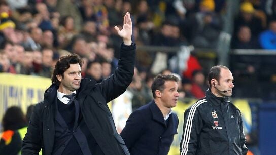 Santiago Solari, en la banda del Estadio de la Cer&aacute;mica