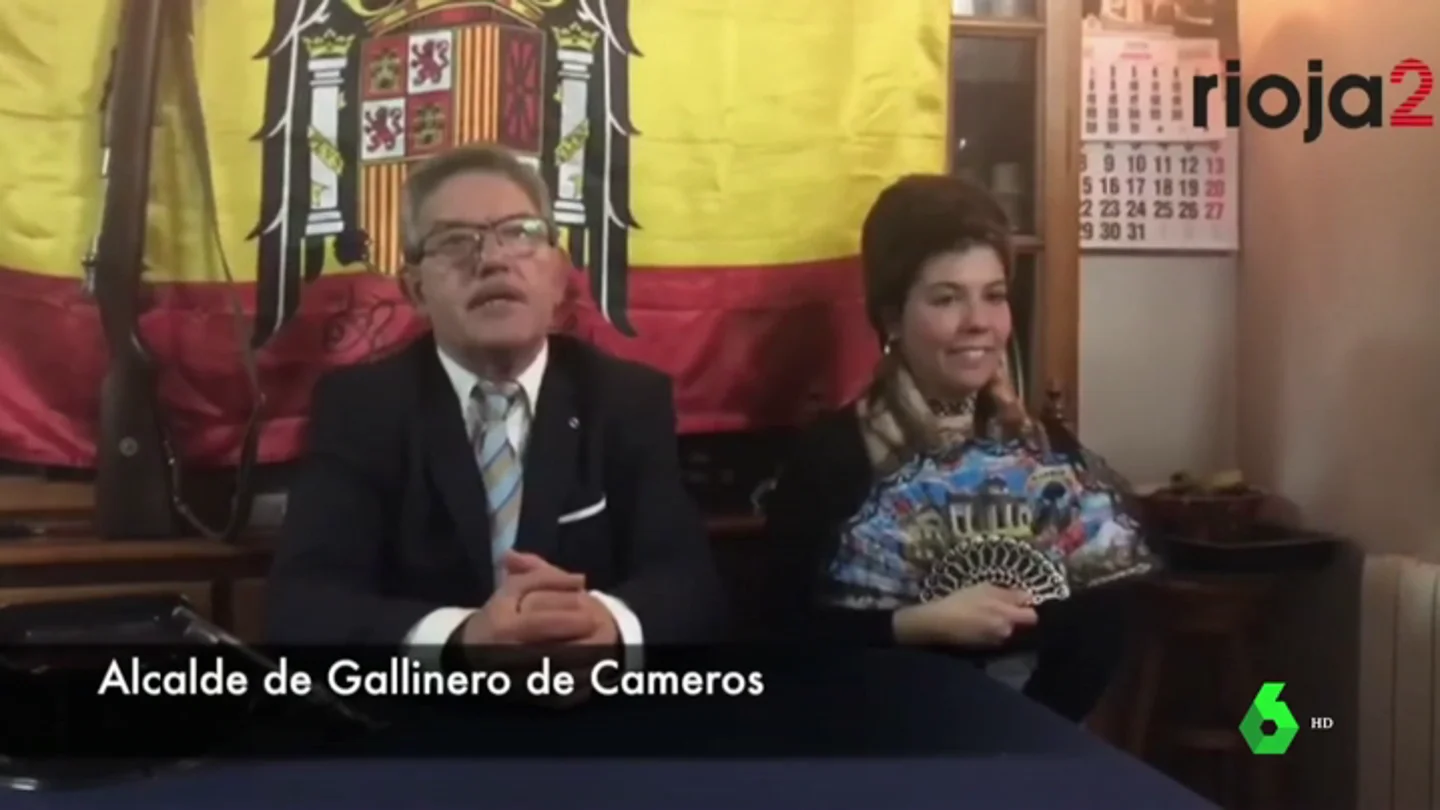 Alcalde de Gallinero de Cameros disfrazado de Franco Alcalde de Gallinero de Cameros disfrazado de Franco