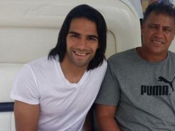 Falcao, junto a su padre Falcao, junto a su padre
