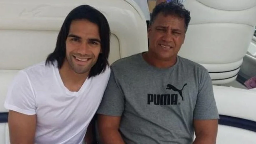 Falcao, junto a su padre Falcao, junto a su padre