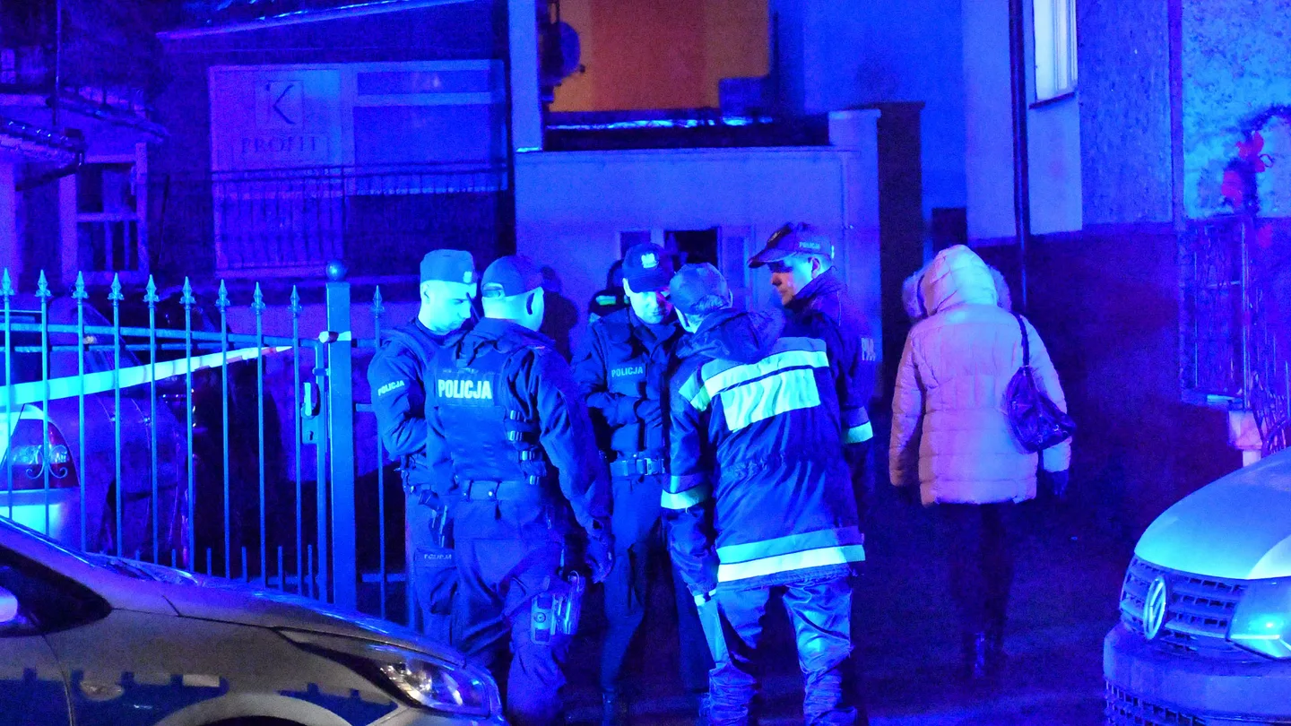 Servicios de Emergencias en el lugar de la tragedia Servicios de Emergencias en el lugar de la tragedia