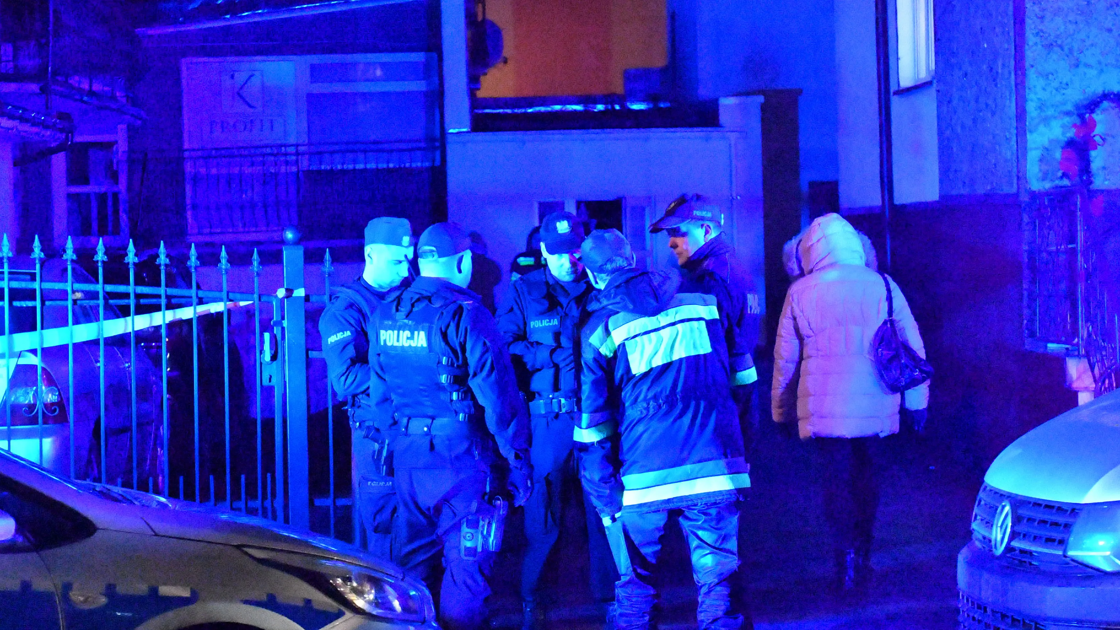 Servicios de Emergencias en el lugar de la tragedia Servicios de Emergencias en el lugar de la tragedia