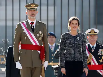 El rey Felipe VI junto a la reina Letizia