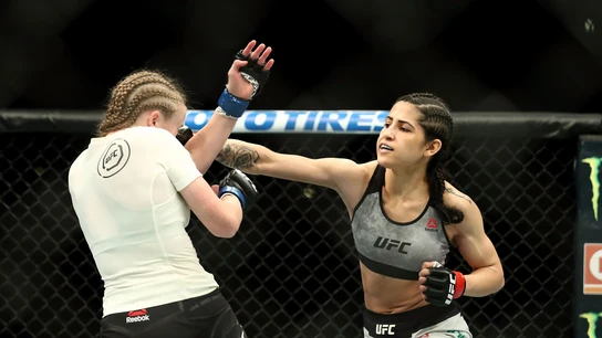 Polyana Viana, en un combate de la UFC Polyana Viana, en un combate de la UFC