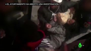 Una mujer negra es sacada del autobús a la fuerza en Móstoles