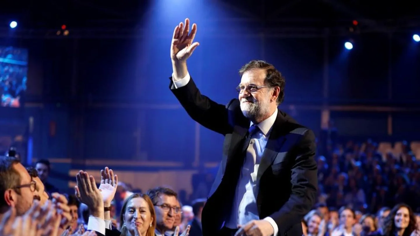 El expresidente del Gobierno Mariano Rajoy lasexta Noticias (18-01-19) Rajoy reaparece para defender la Constitución: "Estos 40 años son los mejores de nuestra historia"