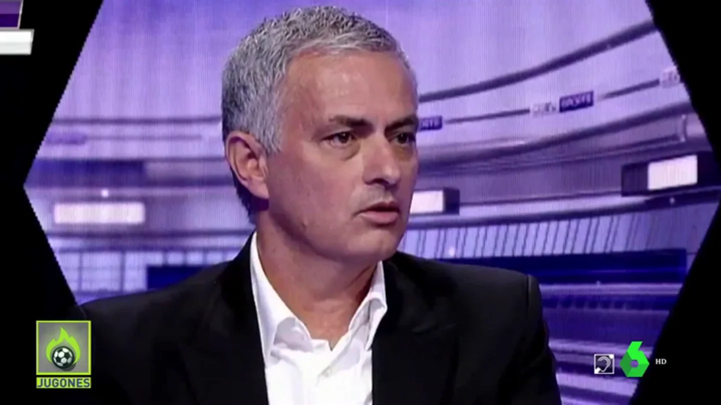 Mourinho sigue presumiendo de su Liga con el Real Madrid: "Para hacer 100 puntos hay que ganar muchos partidos" Mourinho sigue presumiendo de su Liga con el Real Madrid: "Para hacer 100 puntos hay que ganar muchos partidos"