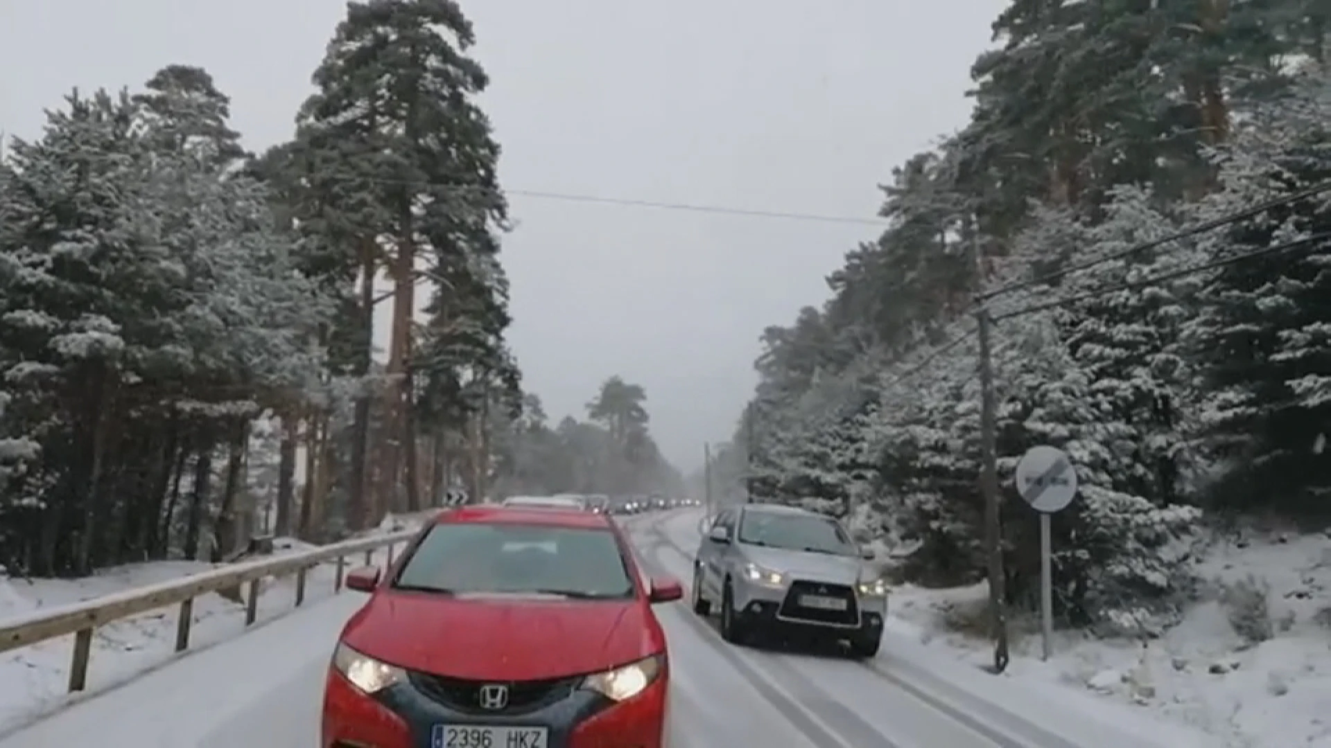 Coches atrapados en Navacerrada