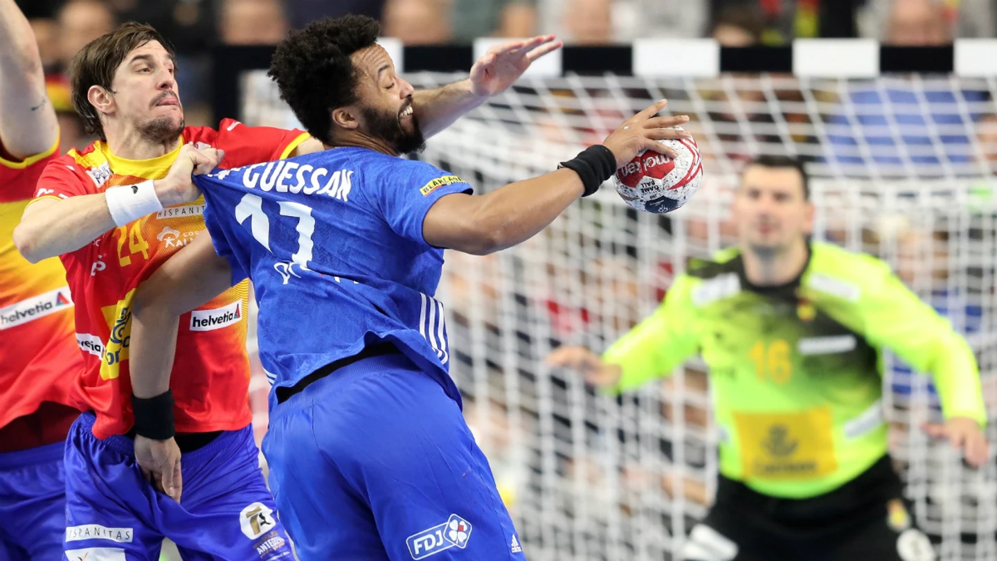 Virán Morrós, ante Francia Virán Morrós, ante Francia