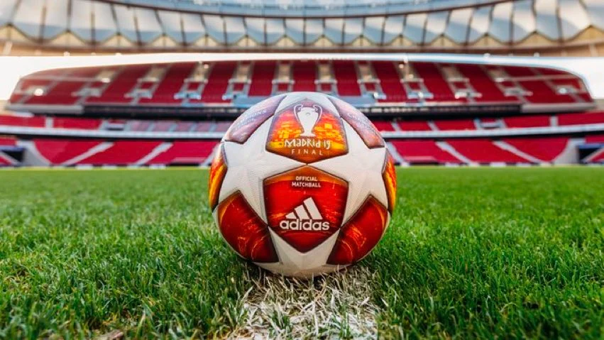 El balón de la final del Metropolitano