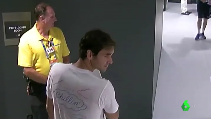 Como un señor: así reaccionó Federer cuando la seguridad no le dejó pasar al faltarle la acreditación