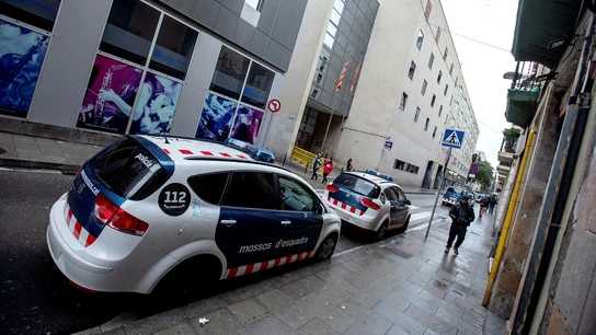 Vista general de la fachada de la Comisaria de los Mossos d´Esquadra en el distrito de Ciutat Vella Vista general de la fachada de la Comisaria de los Mossos d´Esquadra en el distrito de Ciutat Vella