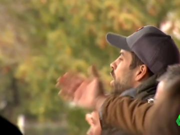 Gerard Piqué sufre como un aficionado más viendo jugar a su Andorra Gerard Piqué sufre como un aficionado más viendo jugar a su Andorra