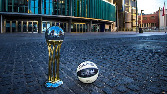 El trofeo de la Copa del Rey de baloncesto, en el Wizink Center El trofeo de la Copa del Rey de baloncesto, en el Wizink Center