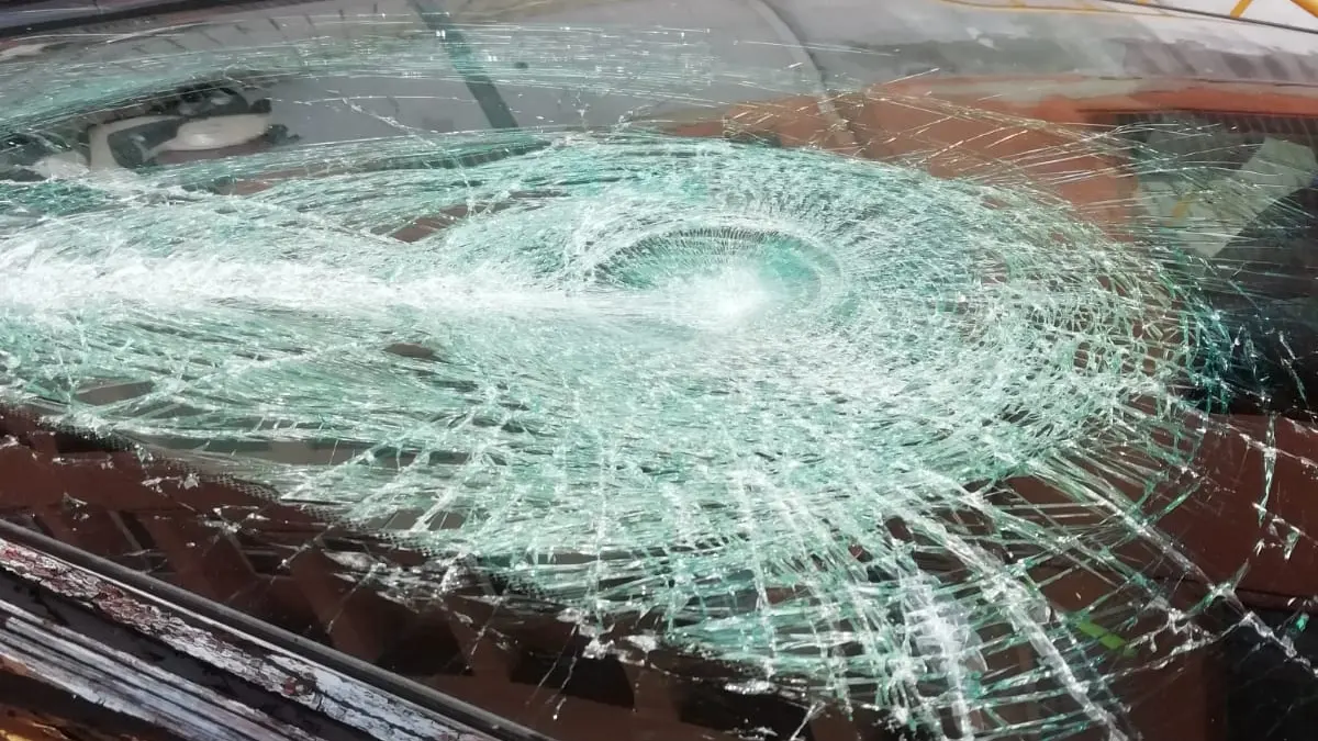 Primer ataque a un vehículo VTC durante la huelga de taxi en Madrid