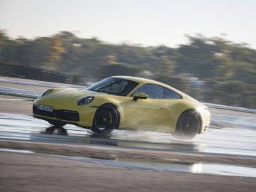 Porsche estrena el “Modo Mojado”, ¿en qué consiste?