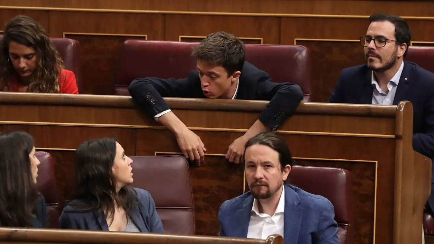 Errejón, en el Congreso, junto a Irene Montero, Alberto Garzón y Pablo Iglesias. Errejón, en el Congreso, junto a Irene Montero, Alberto Garzón y Pablo Iglesias.