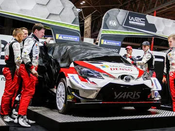 Panasonic y Toyota crean una nueva joint-venture para fabricar baterías  Panasonic y Toyota crean una nueva joint-venture para fabricar baterías
