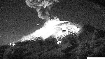La explosión del Popocatépetl.