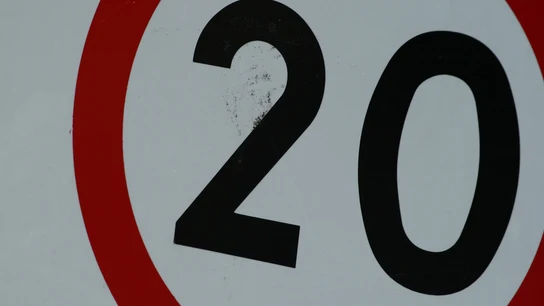 Señal de 20 km/h Señal de 20 km/h
