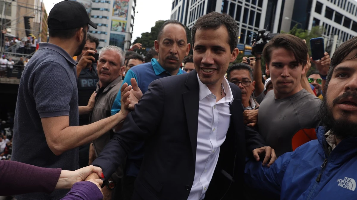 El autoproclamado "presidente encargado" de Venezuela, Juan Guaidó