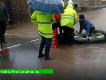 Las fuertes lluvias inundan Navarra, País Vasco y Cantabria