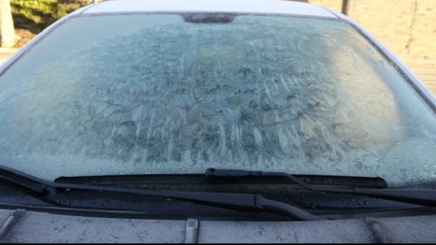 Hielo en el parabrisas Hielo en el parabrisas