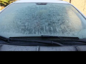 Hielo en el parabrisas Hielo en el parabrisas
