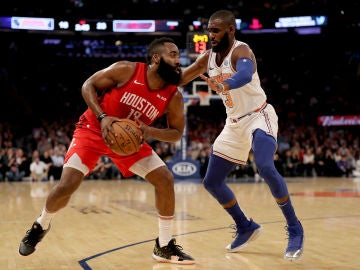 James Harden, ante los Knicks James Harden, ante los Knicks