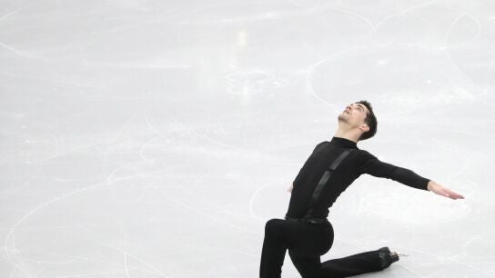 Javier Fern&aacute;ndez haciendo un ejercicio 