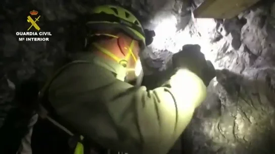Este es el momento en el que el equipo de rescate se aproximaba al cuerpo de Julen Este es el momento en el que el equipo de rescate se aproximaba al cuerpo de Julen