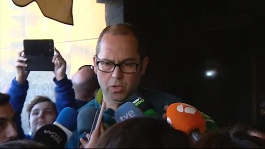 Habla uno de los mineros que rescataron sin vida a Julen: "Hemos trabajado lo mejor que hemos podido, no tengáis ninguna duda" Habla uno de los mineros que rescataron sin vida a Julen: "Hemos trabajado lo mejor que hemos podido, no tengáis ninguna duda"