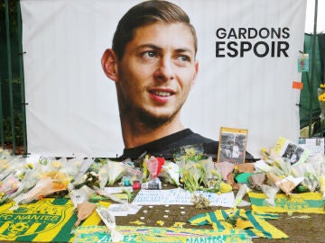 Lugar de homenaje para Emiliano Sala Lugar de homenaje para Emiliano Sala