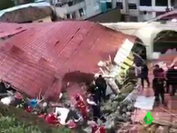 Derrumbe de un hotel en Perú