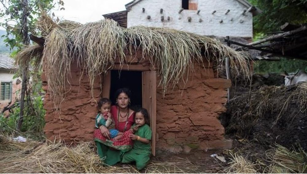 Imagen de archivo e una mujer recluida en Nepal por tener la menstruación